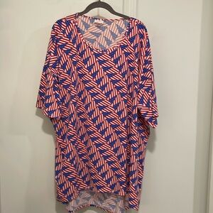 LuLaroe IRMA Shirt - 2xl